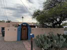 featured image of 2708 E Edison St