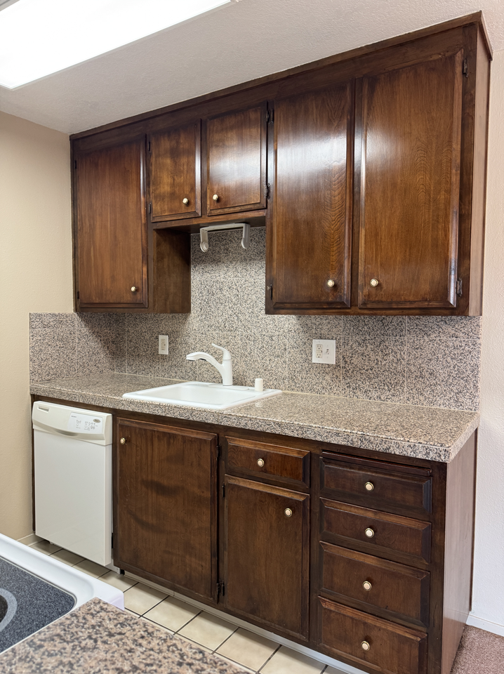 6536 Embarcadero Dr #7 - Photo 5 of 19