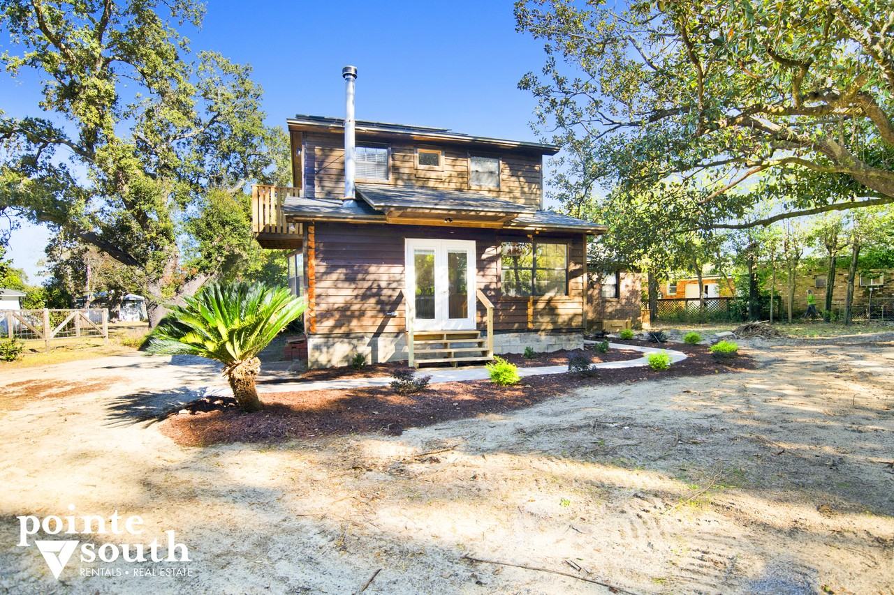 525 Lakewood Rd - Photo 3 of 32