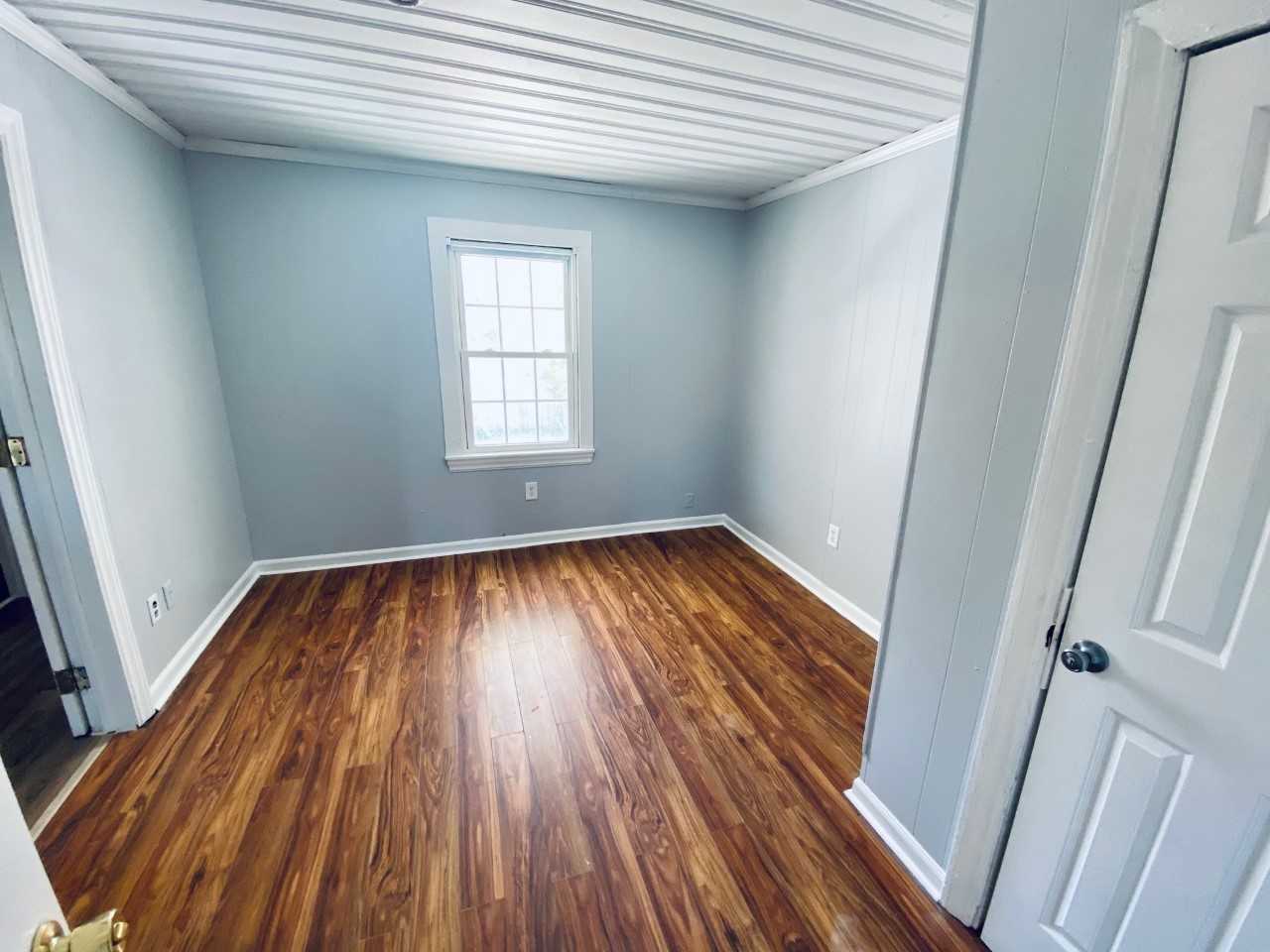 607 37th Ave S #3 - Photo 4 of 16