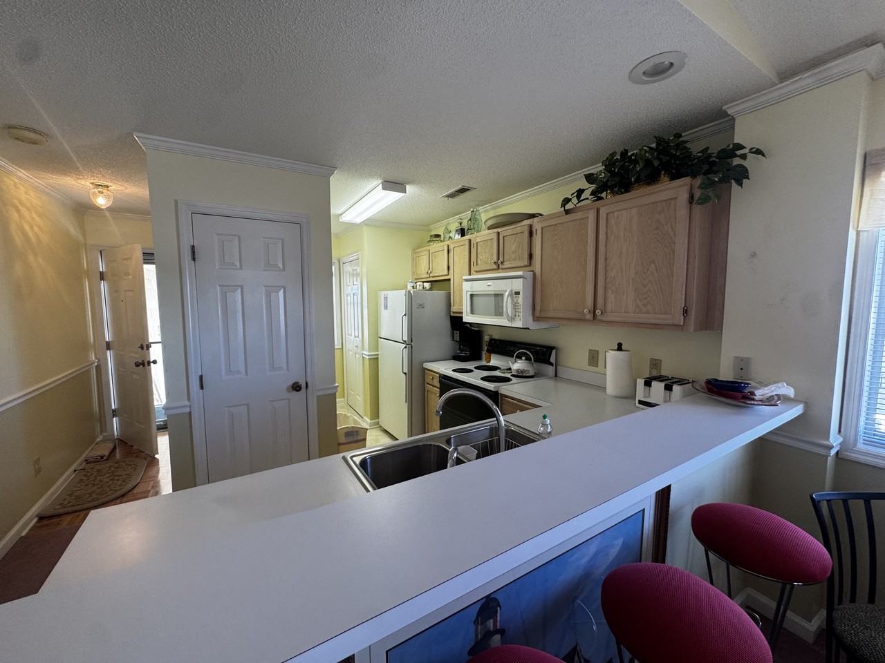 209 Landing Rd #G - Photo 5 of 20