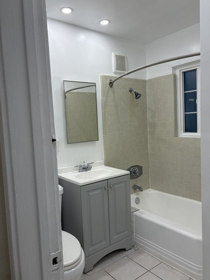 1700 Scott Rd #1706 - Photo 3 of 7