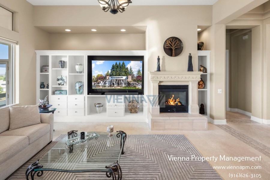 1550 Summerhill Ln - Photo 6 of 23