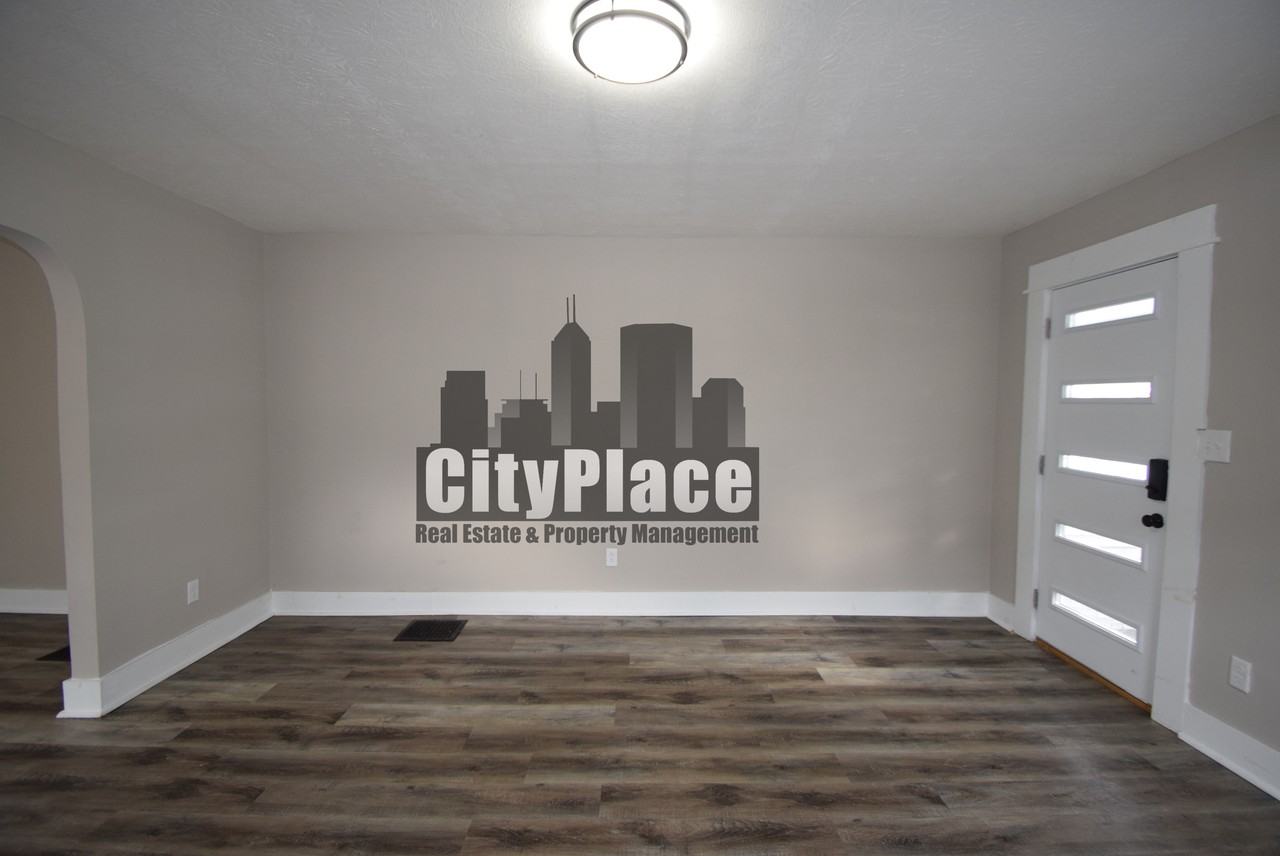 3110 Guilford Ave - Photo 7 of 24