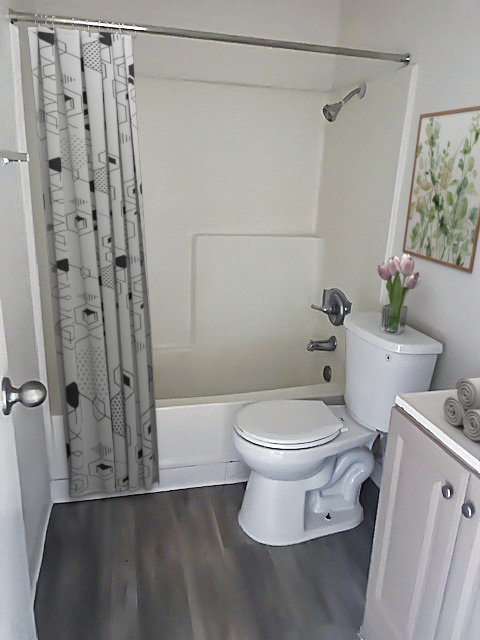 Liberty Apartments - Photo 4 of 5