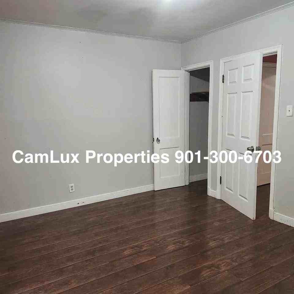 3484 Vernon Ave #3484 - Photo 7 of 9