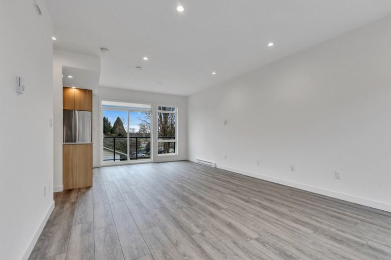 4300 Thompson Rd #2 - Photo 5 of 18