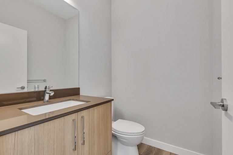 4300 Thompson Rd #2 - Photo 6 of 18