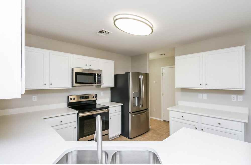 38059 N Carolina Ave - Photo 7 of 16