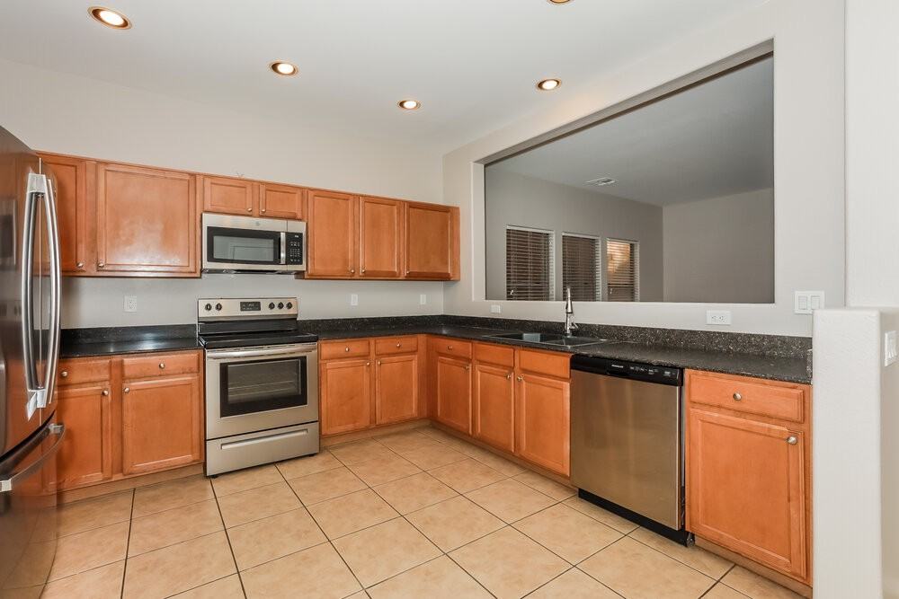 21116 E Tierra Grande Dr - Photo 7 of 17