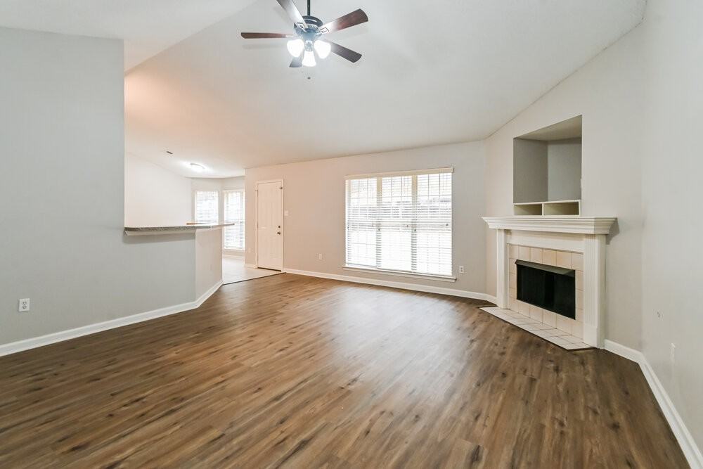 4060 Triple Crown Loop N - Photo 4 of 17