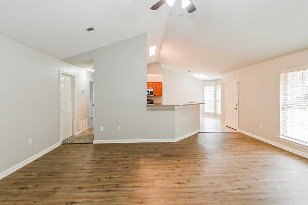 4060 Triple Crown Loop N - Photo 5 of 17