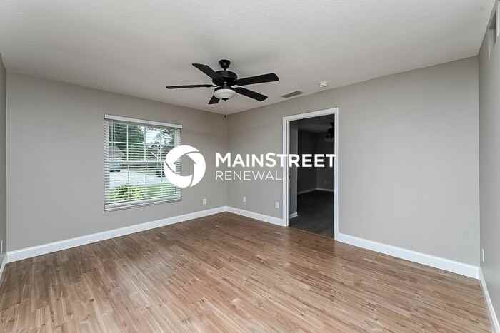 6416 Chippendale Rd - Photo 5 of 16