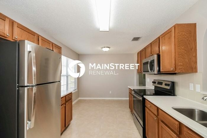 8294 Rocky Creek Ct - Photo 7 of 16