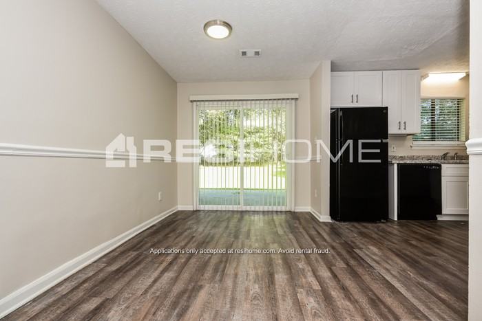 8308 Webb Rd - Photo 3 of 19