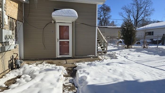 2916 Sewell St #2 - Photo 3 of 17