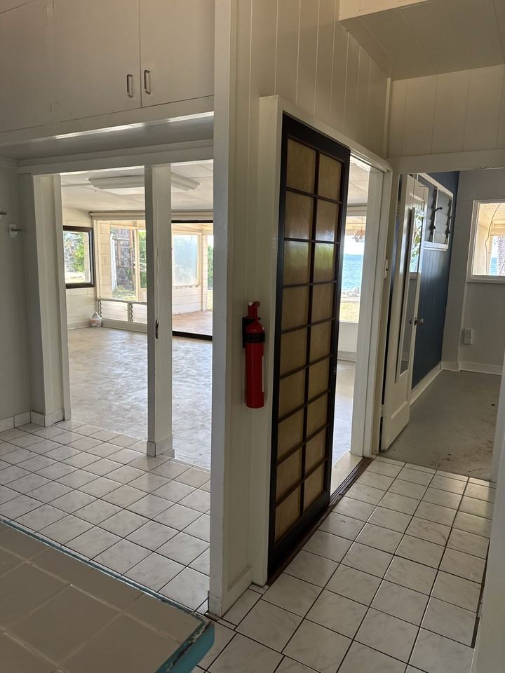 1756 Halama St #MAIN - Photo 4 of 14