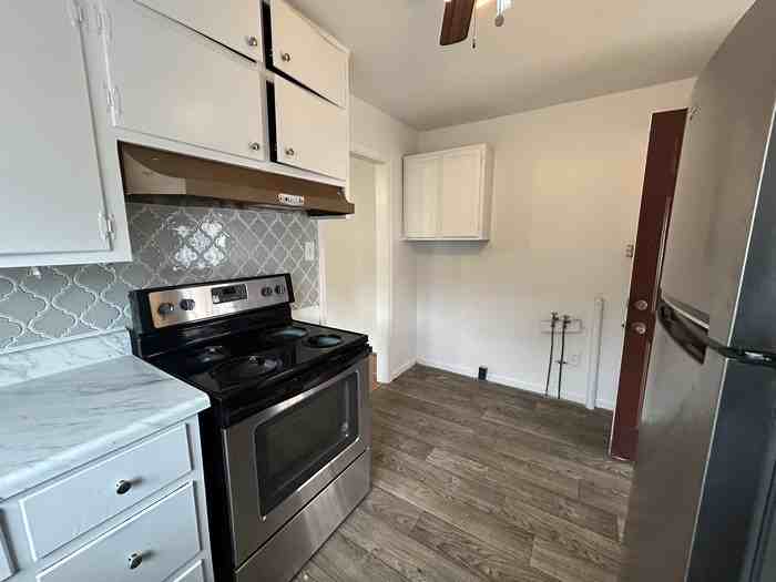 7844 8th Ave S - Photo 3 of 13