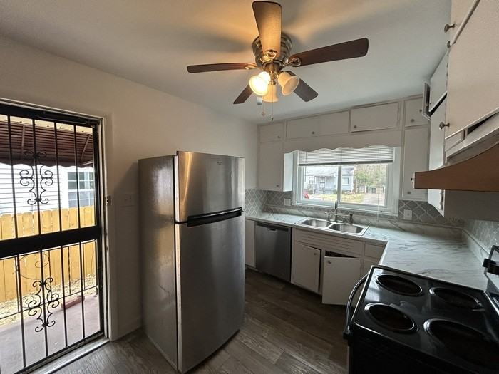 7844 8th Ave S - Photo 4 of 13