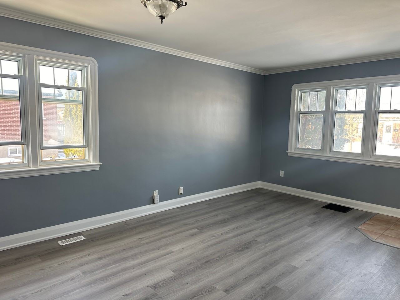 563 Mccannan Ave #1 - Photo 5 of 22