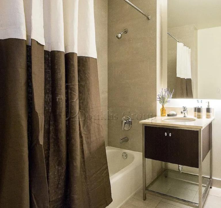 90 West St #19A - Photo 3 of 7