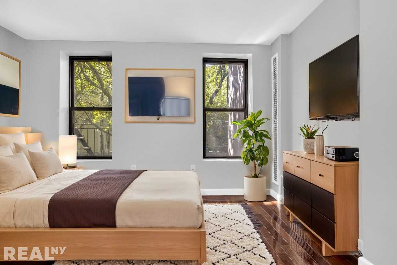 788 Classon Ave #3R - Photo 4 of 6