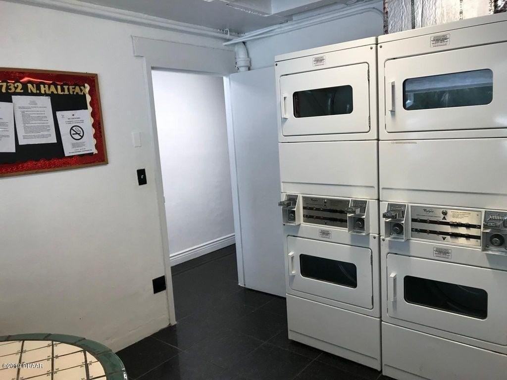 732 N Halifax Ave Apt 403 #403 - Photo 4 of 31