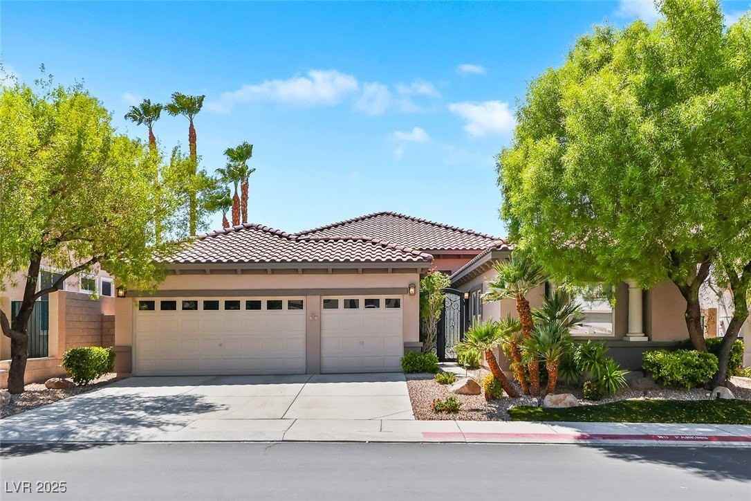 1311 Panini Dr - Photo 2 of 50