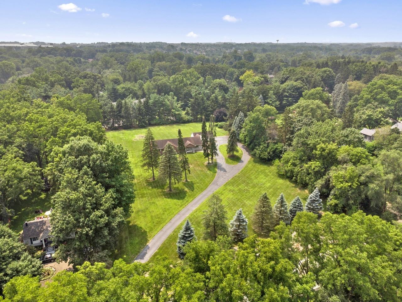 46105 7 Mile Rd - Photo 3 of 14