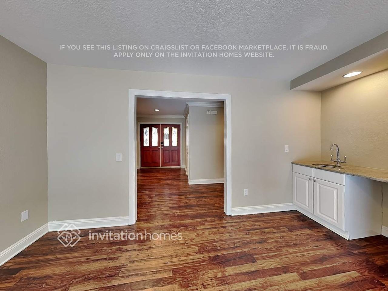 1260 Nicola Dr - Photo 4 of 21