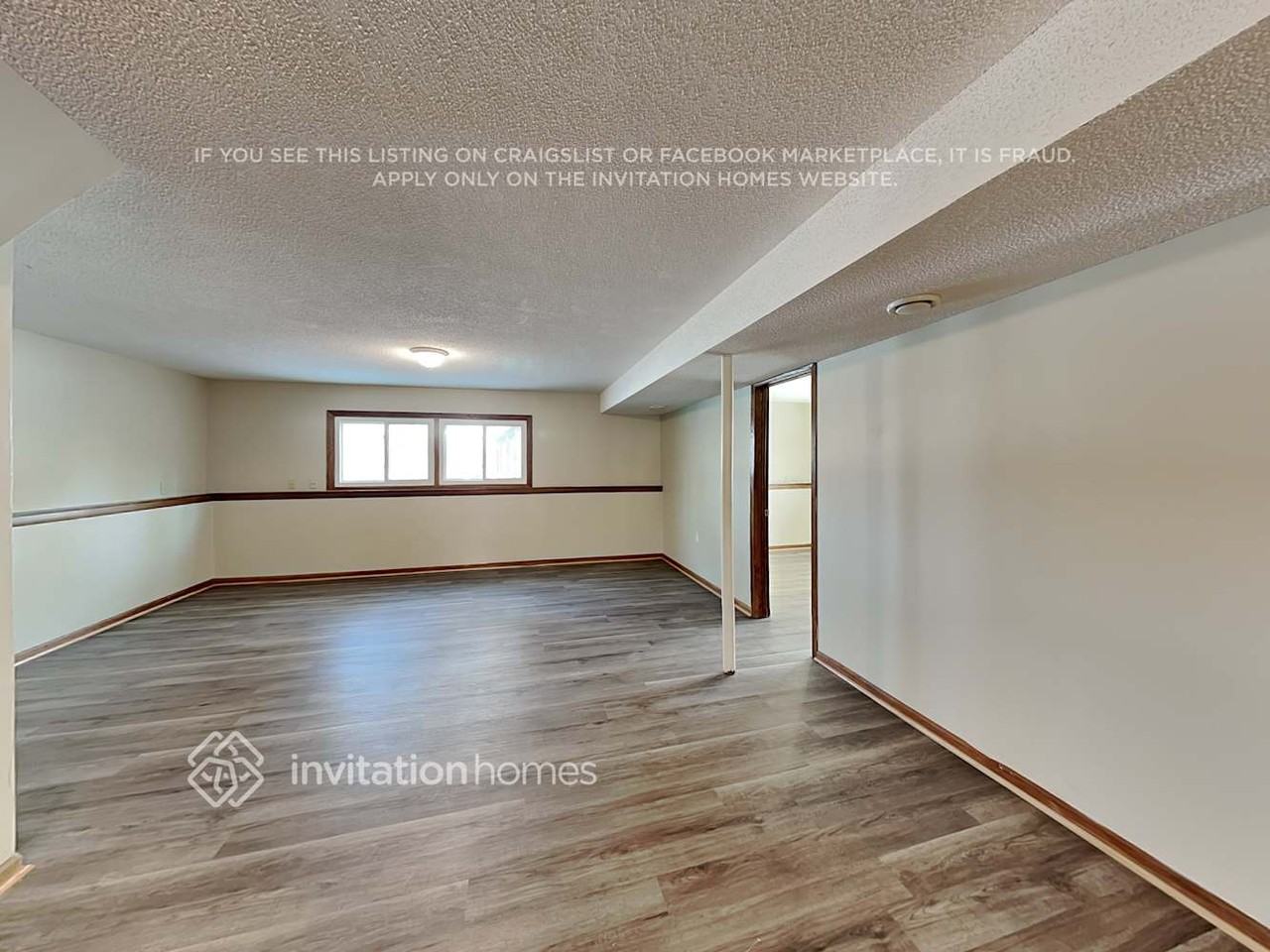 11932 Pennsylvania Ave N - Photo 6 of 20