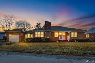 277 Herbert St - Photo 1 of 1