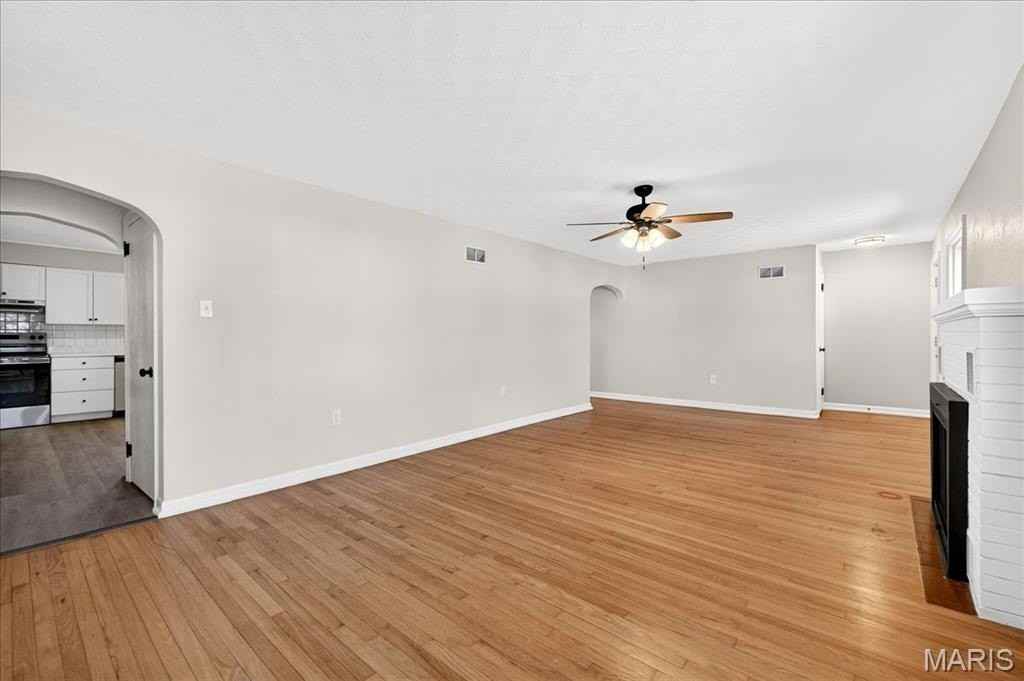 277 Herbert St - Photo 7 of 35