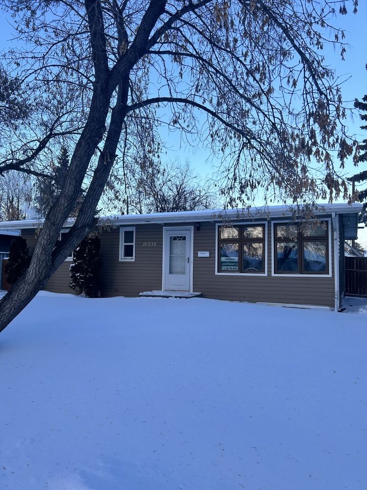 16534 103 Ave Nw #MAIN - Photo 2 of 21