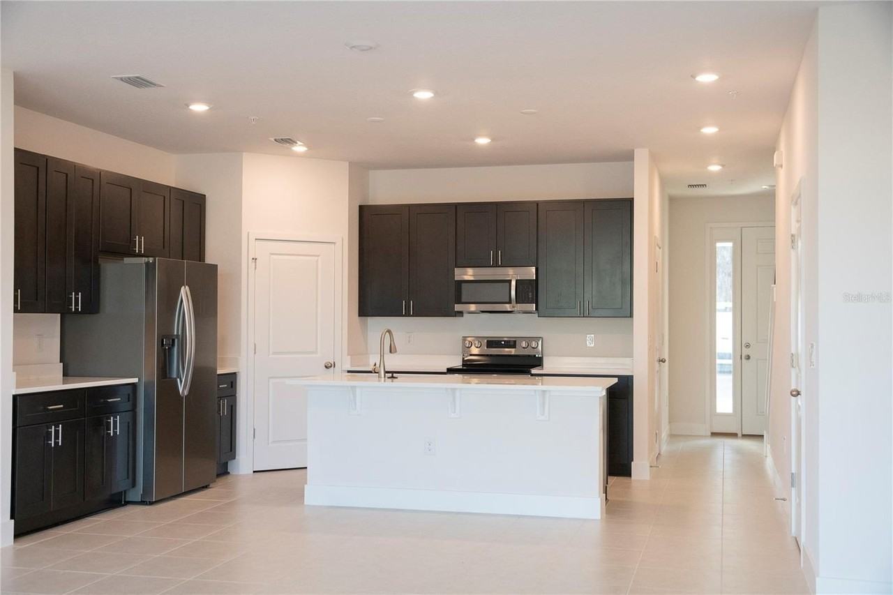 1085 Orange Trailside Way - Photo 6 of 27