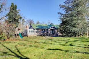 589 Westwood Ave - Photo 1 of 1