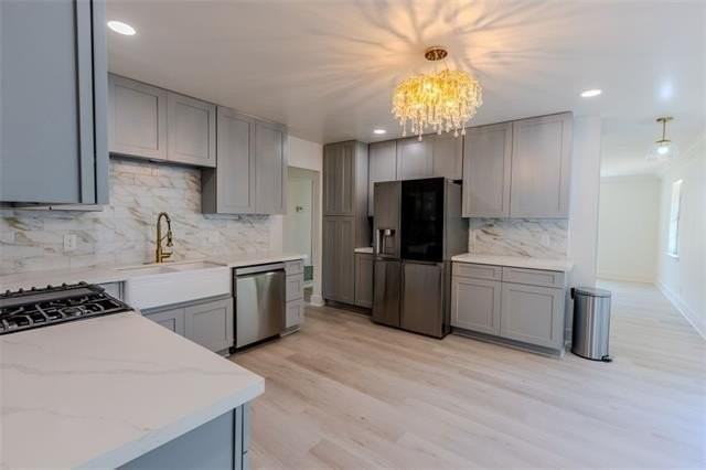 194 Live Oak St - Photo 4 of 50