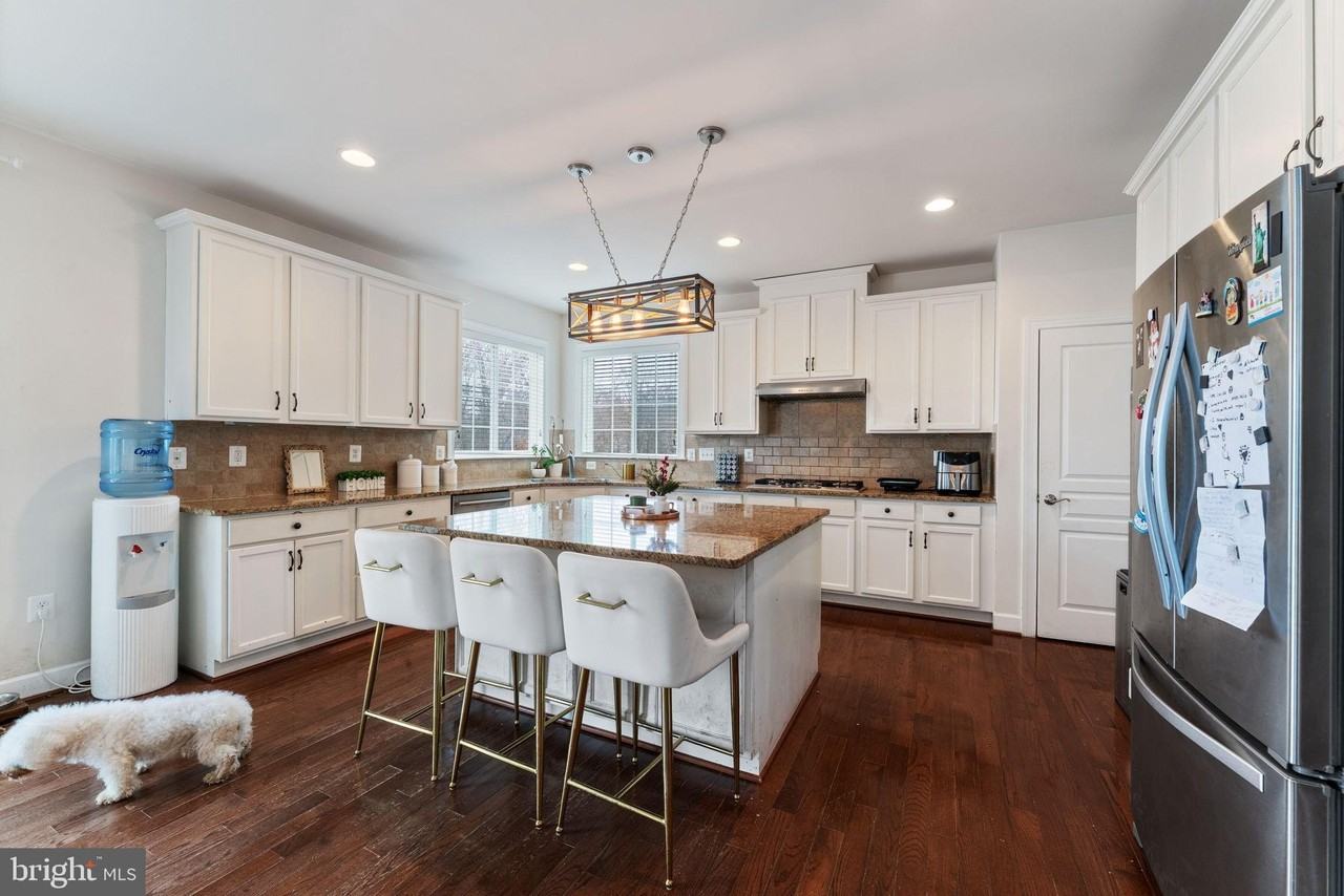 6526 Wayside Pl - Photo 7 of 16