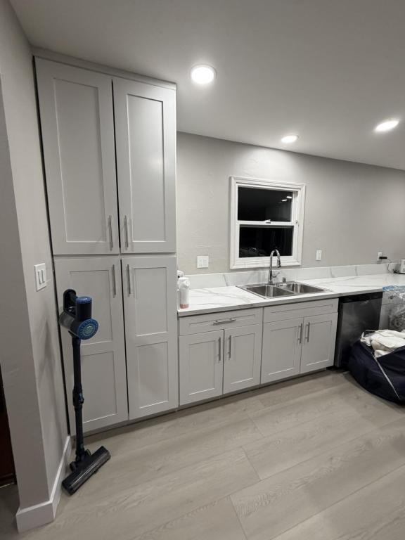 12915 Morene St - Photo 7 of 10