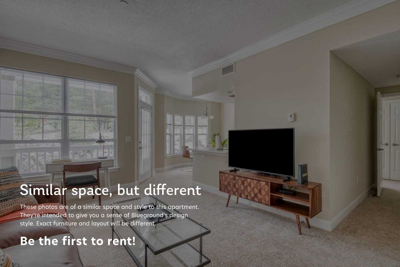 1449 Main St #6420A - Photo 3 of 13