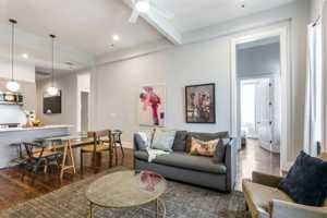 featured image of 1430 Saint Charles Ave