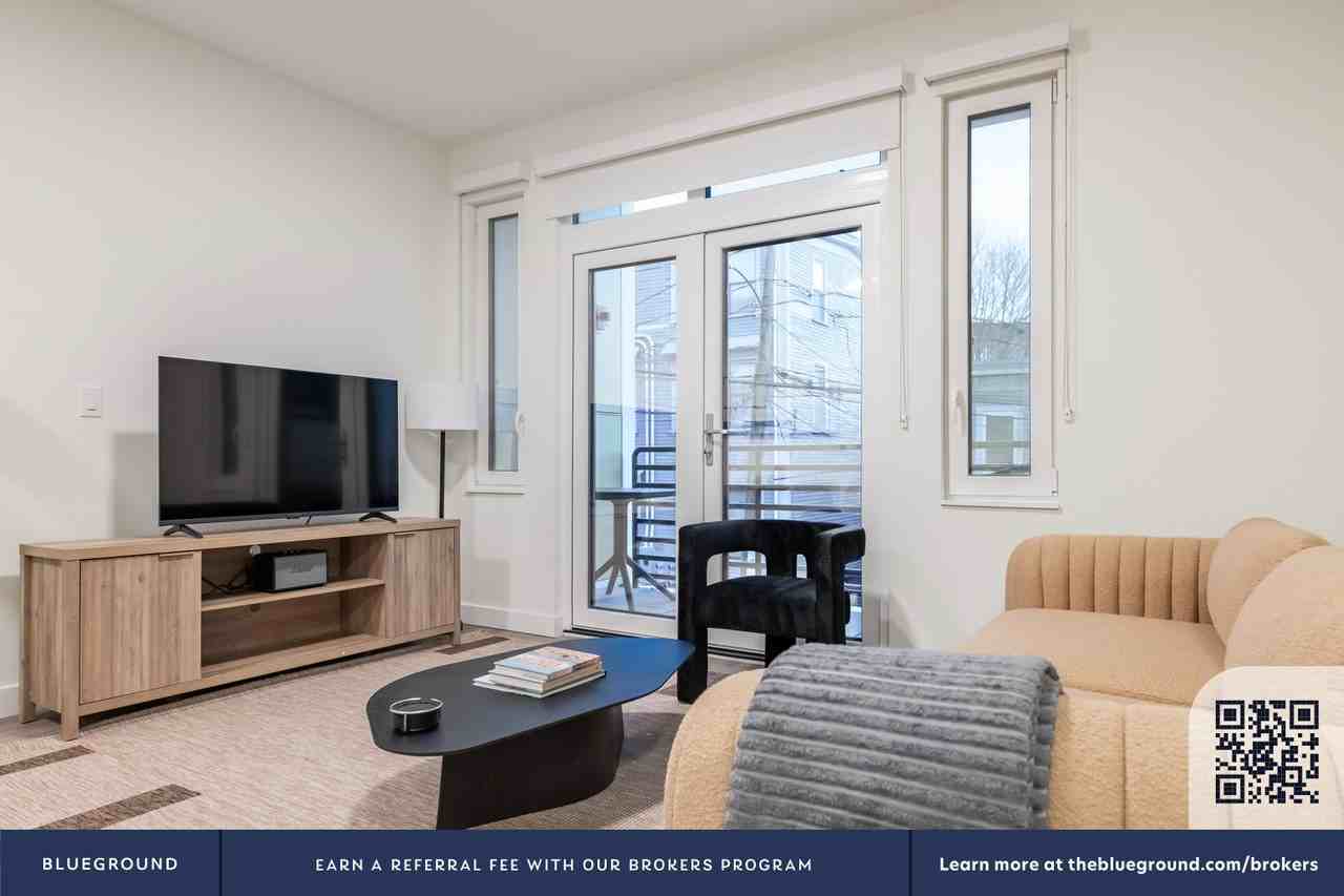 3 Hawkins St #1265 - Photo 5 of 29