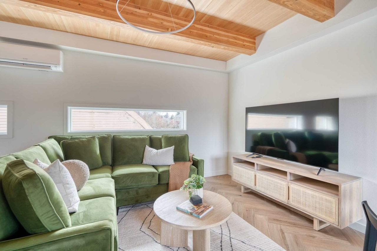 5012 Ne 26th Ave #1309828P - Photo 6 of 41