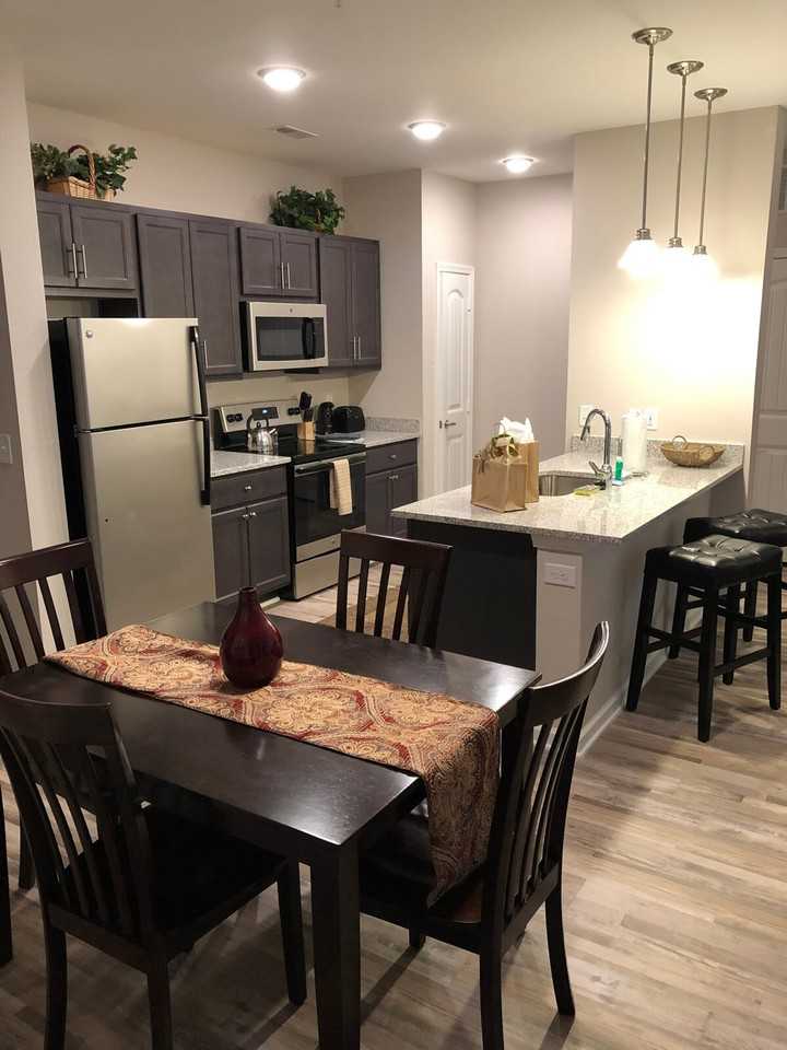 1445 Broadcloth St #1344148P - Photo 6 of 26