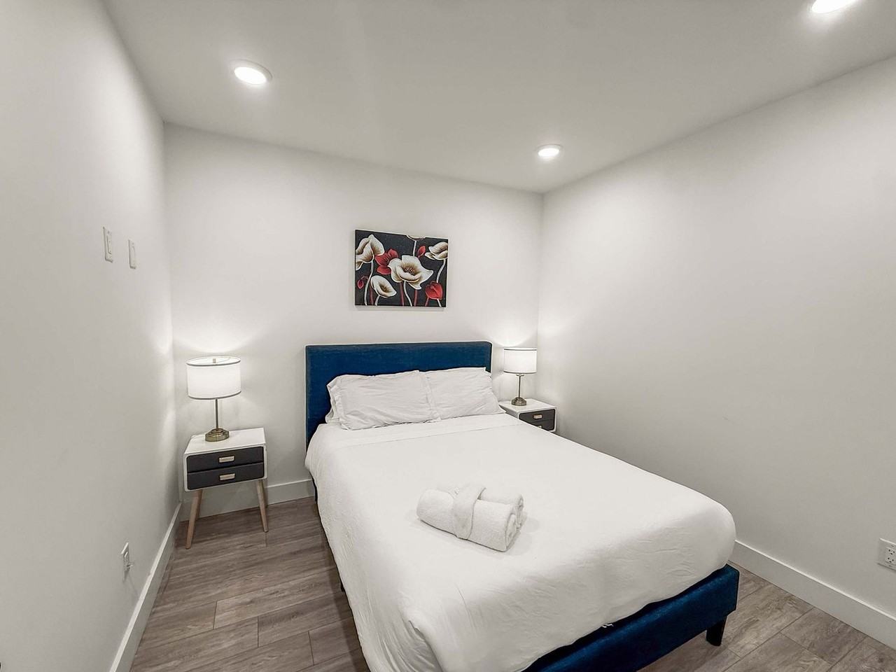 2400 E Huntingdon St #1352423P - Photo 4 of 9