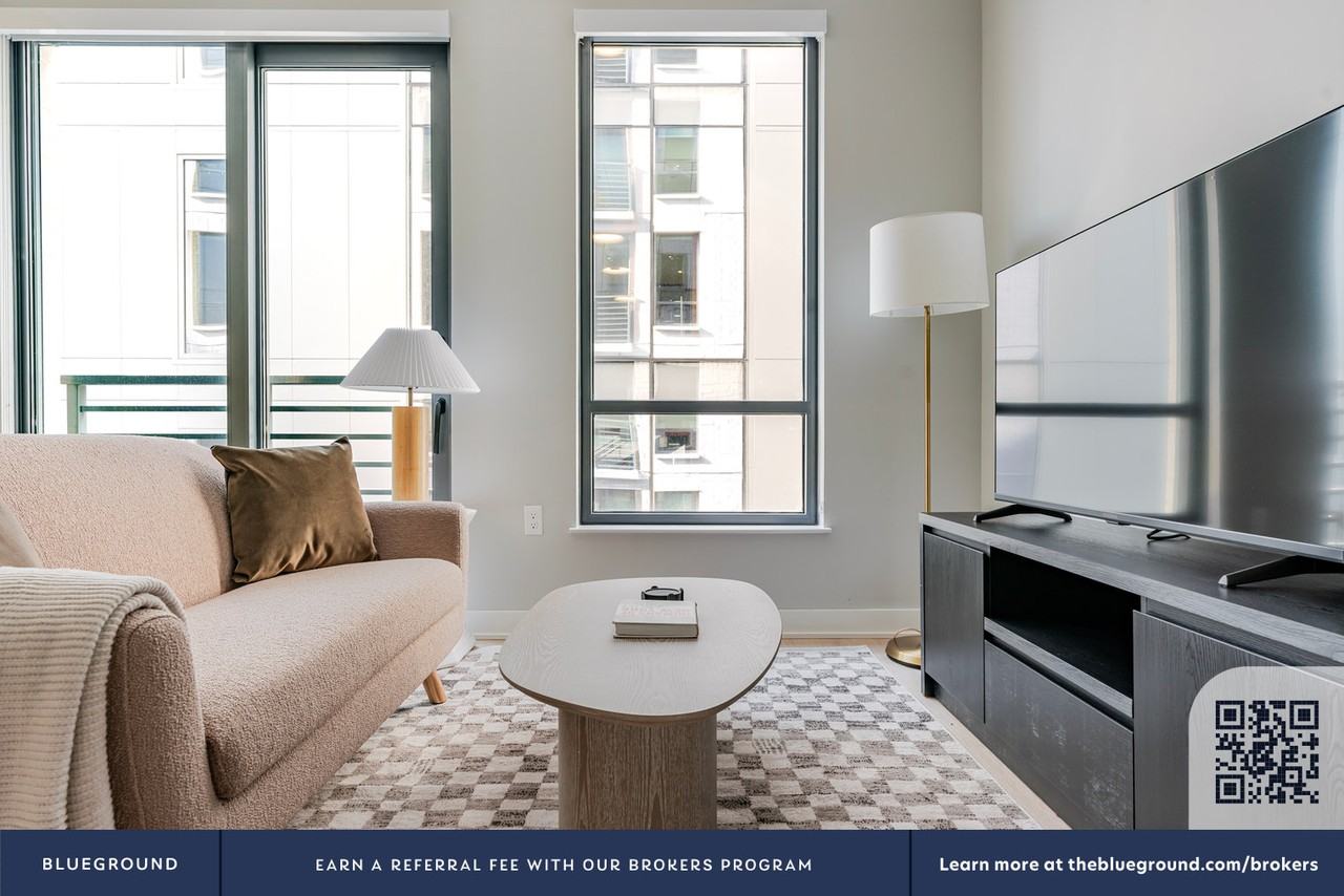 950 3rd St Nw #1238 - Photo 5 of 23