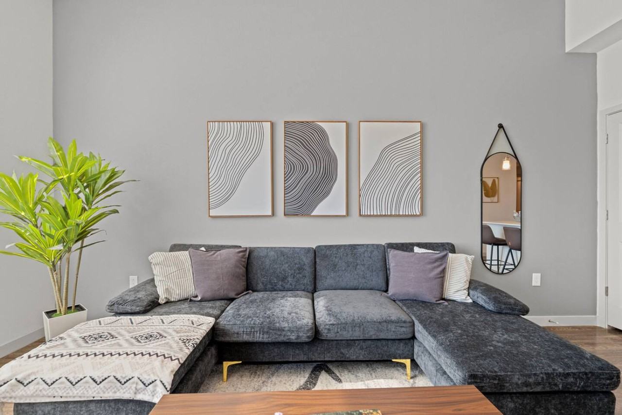 711 W Broadway Rd #1366981P - Photo 5 of 34