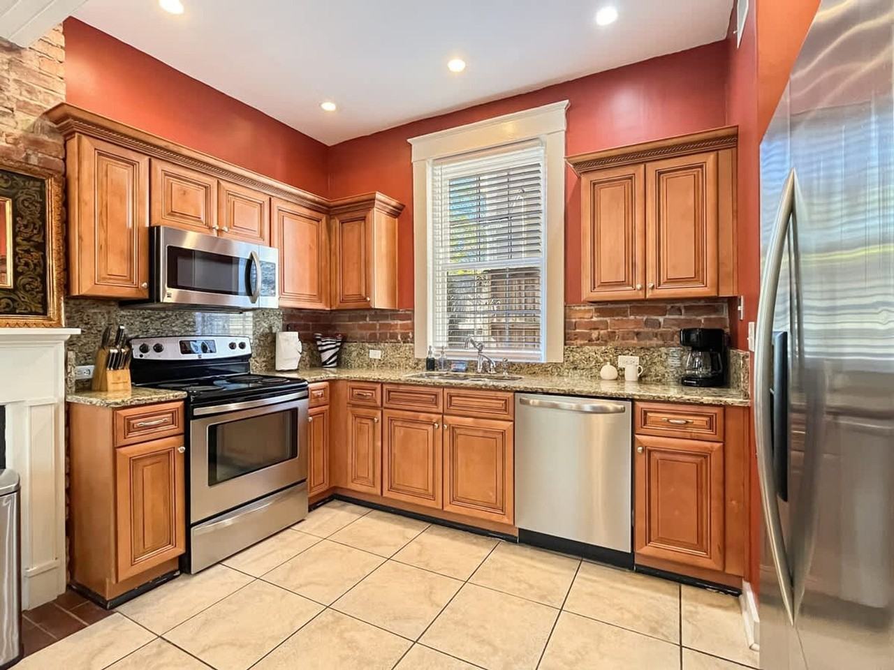 209 W Bolton St #1244819P - Photo 7 of 28