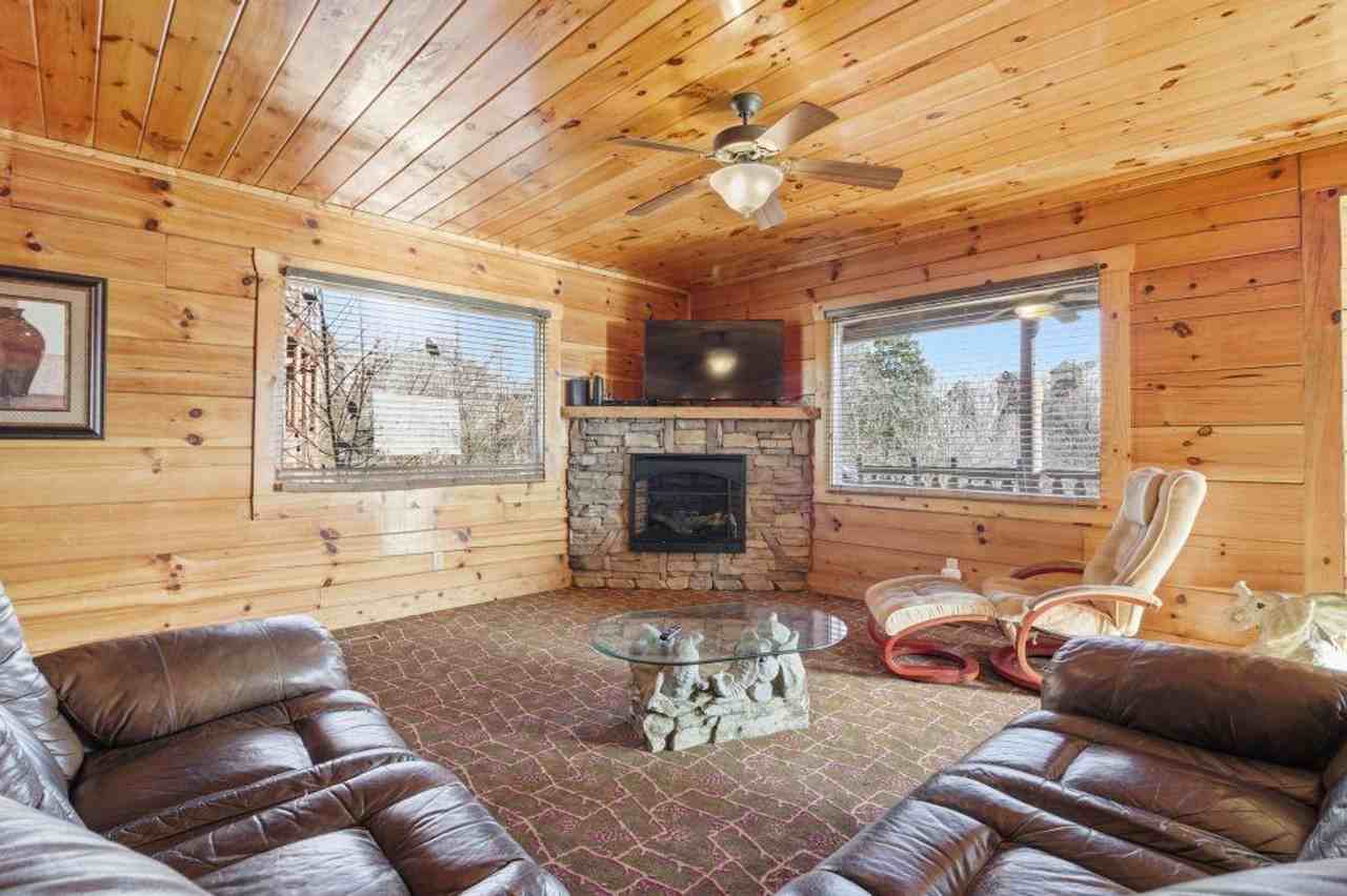 1115 Towering Oaks Dr #1373975P - Photo 7 of 30