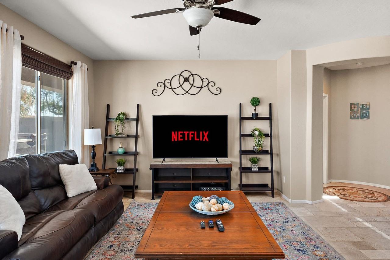 4123 S Adelle #1374598P - Photo 6 of 50